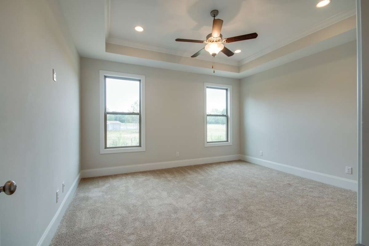 Photos of similar build ...