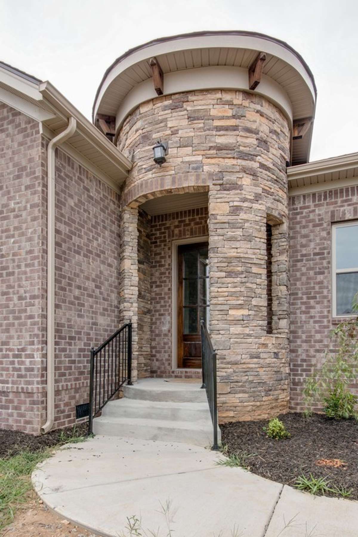 Photos of similar build ...