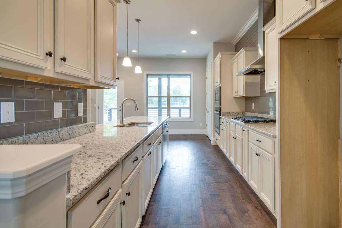 Photos of similar build ...