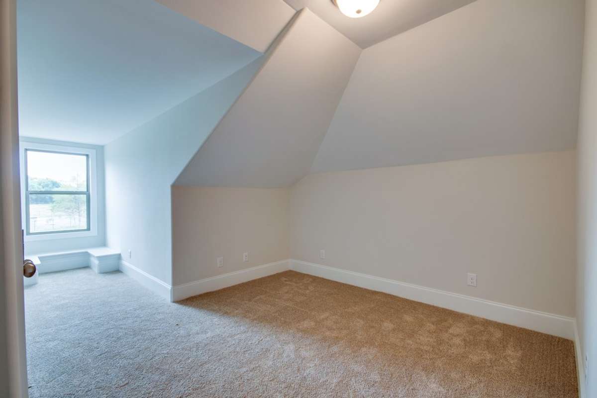 Photos of similar build ...
