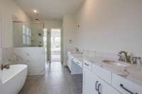 Photo of a similar build ...