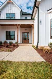 Photo of a similar build ...