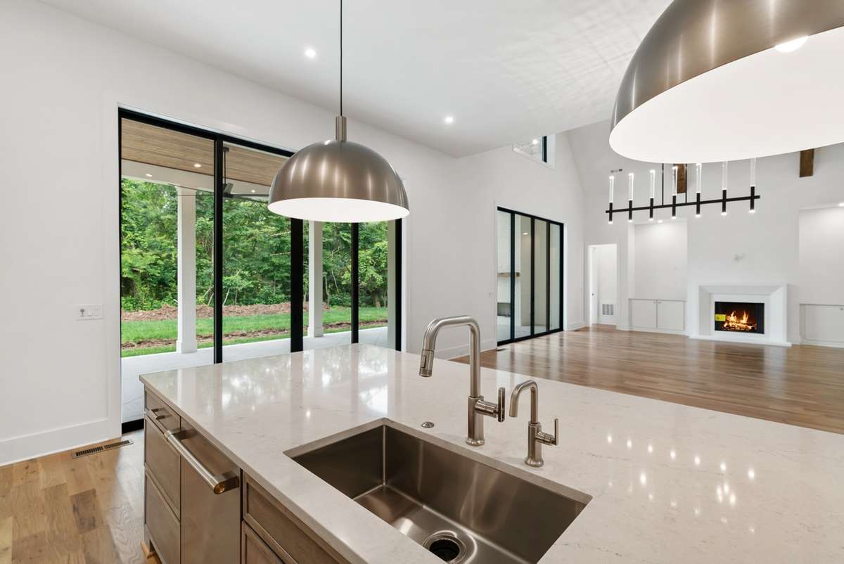 Representation Photos - Not Actual House
