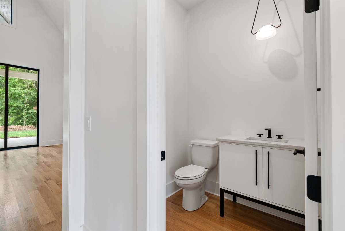 Representation Photos - Not Actual House