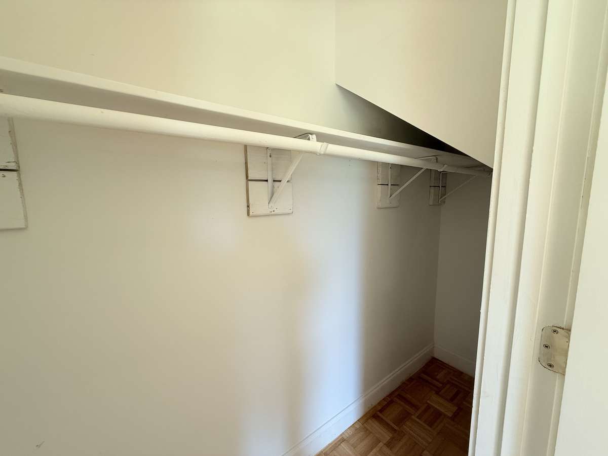 Large closet in primary bedroom
