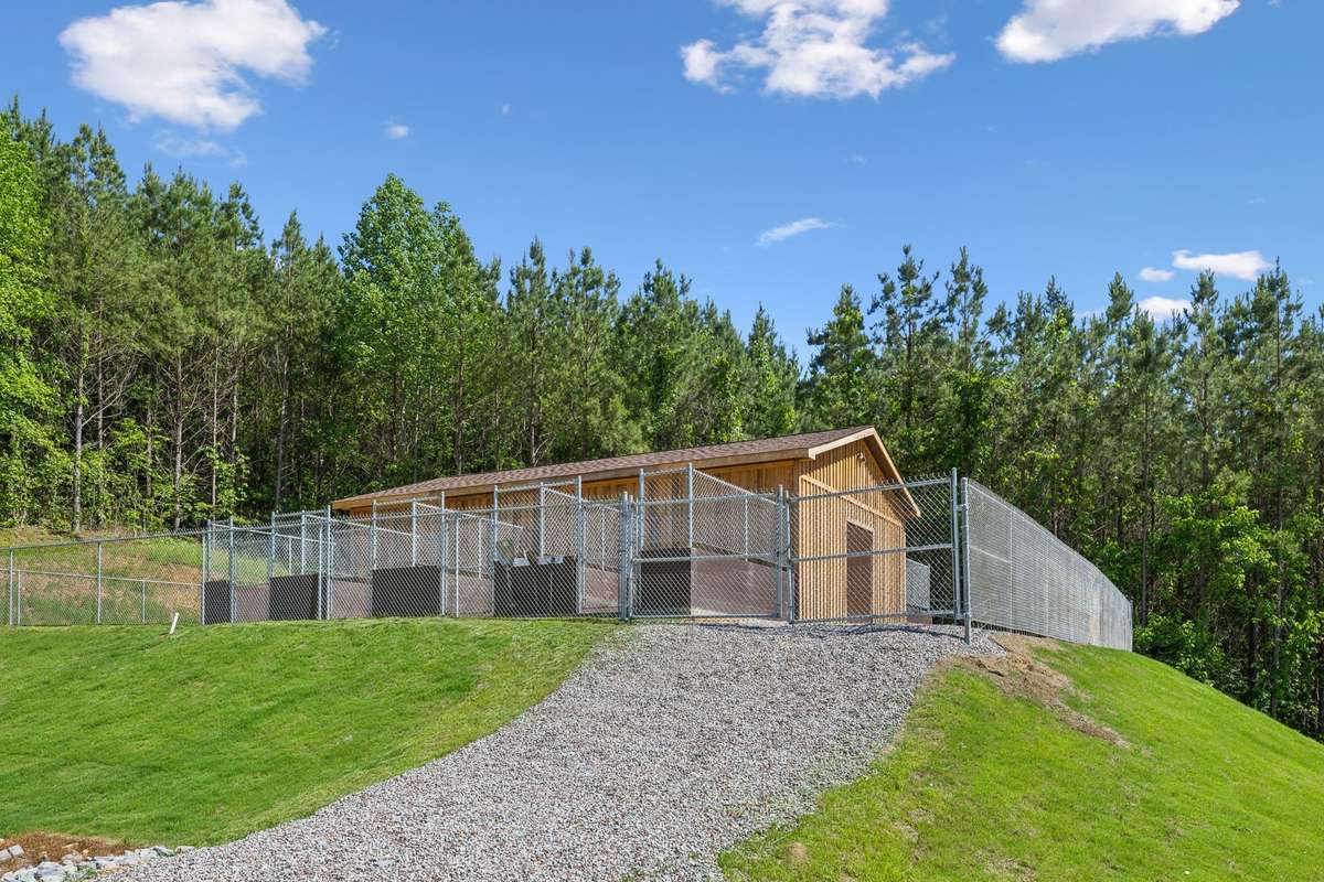 Dog kennels