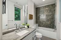 Bedroom 4 - Such a sexy bathroom.