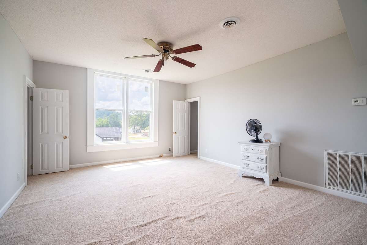 4th Bedroom 2nd Floor with 2 Large Walk in Closets