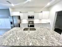 This large island add lots of counter space for entertaining