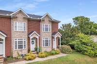 Enjoy proximity to Sylvan park, The Nations, Green Hills, Belle Meade, Charlotte Park, and Downtown Nashville