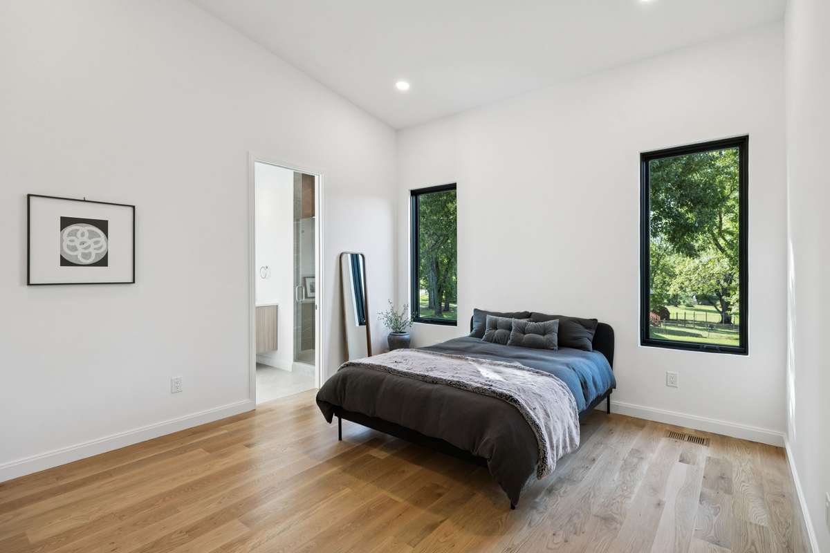 Bedroom 2 - main floor guest suite