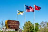 Close to Don Fox Community Park.