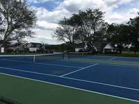 tennis/pickleball court