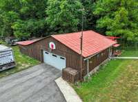 Nice aerial photo showing just how large the detached garage is!