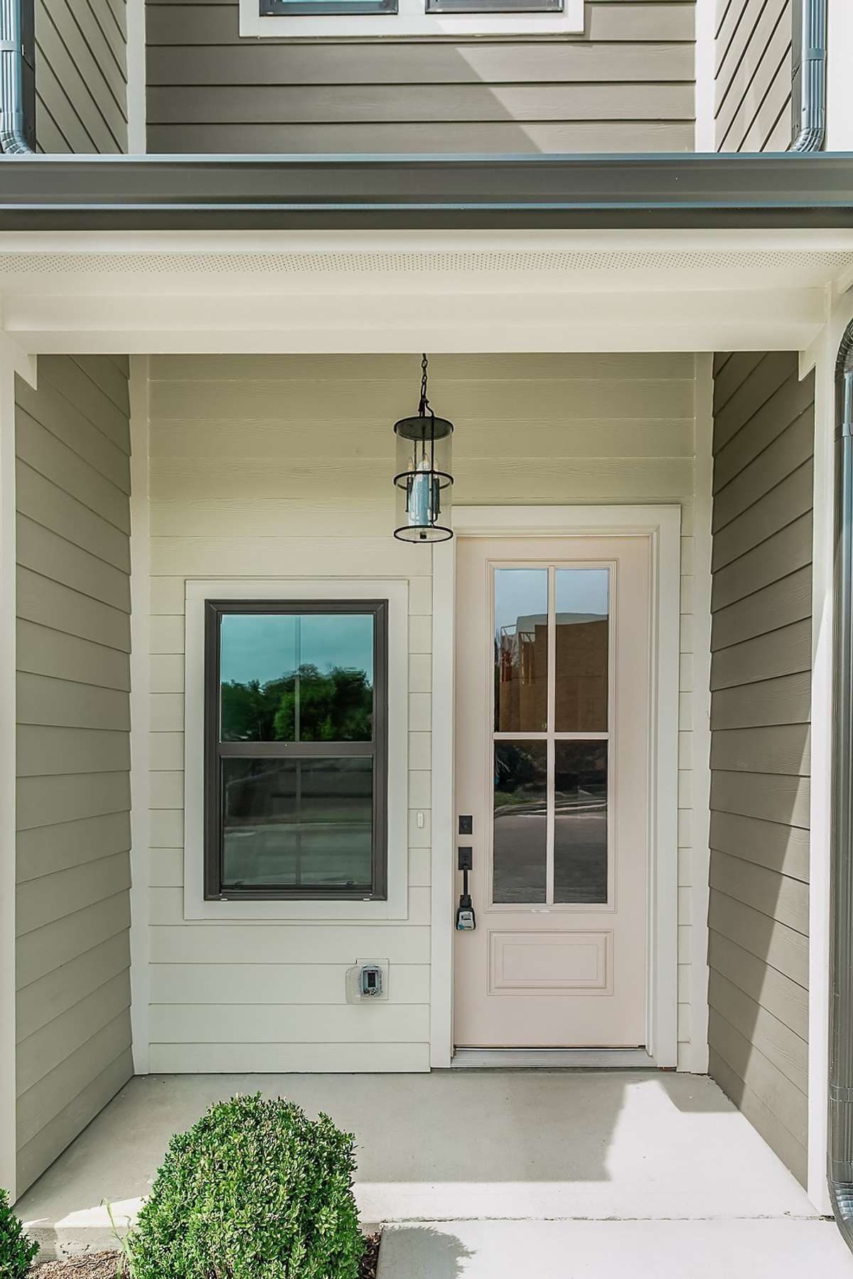 Covered Front Porch