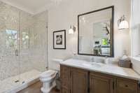 The "77" guest room 2