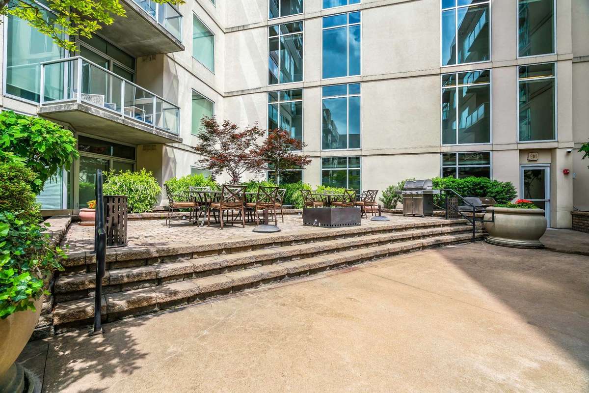 A second grilling area in The Icon, off the second swimming pool area.