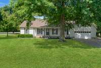 Welcome home to 327 Stonewall Dr!