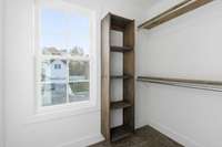 Example photos, colors and materials may vary.