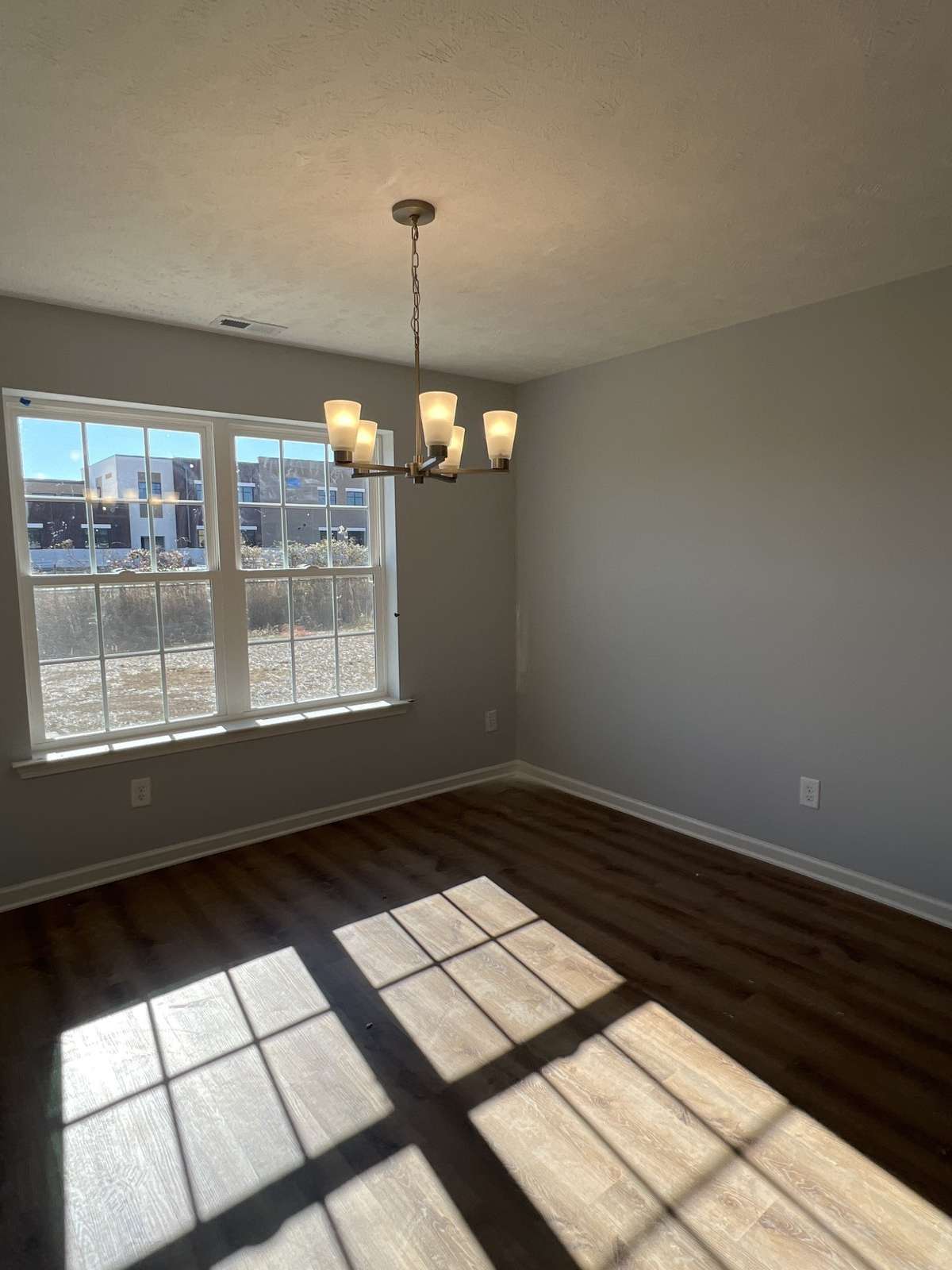 Not actual house but same floor plan. Finishes will vary.
