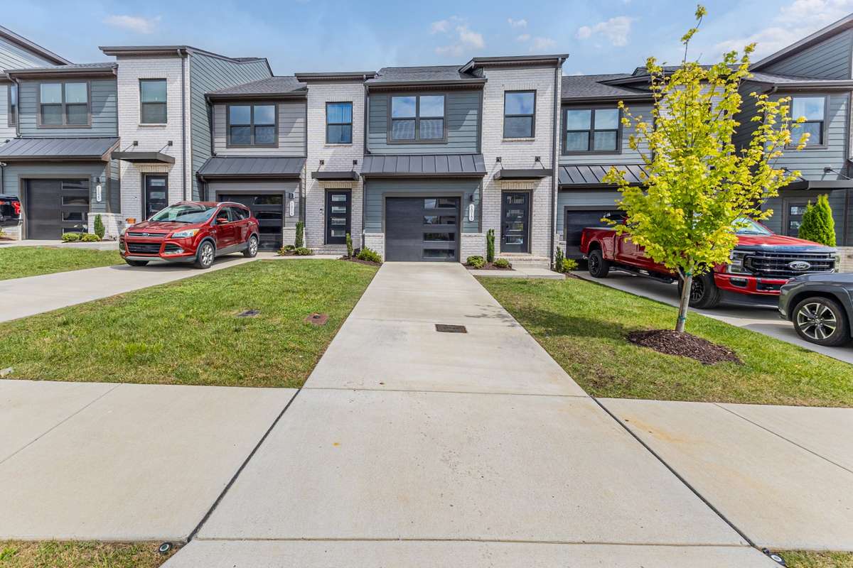 This neighborhood is made for walking and community with sidewalks throughout!