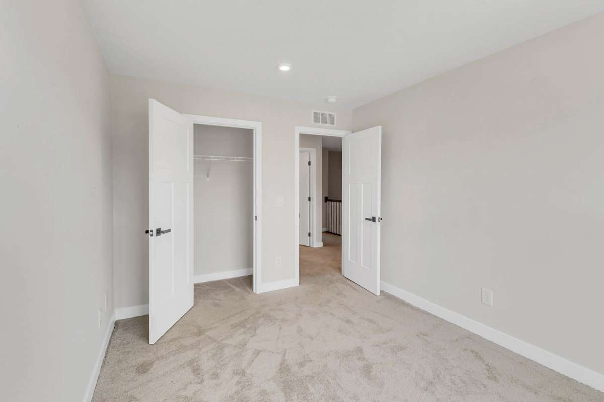 extra large closet and soft carpet