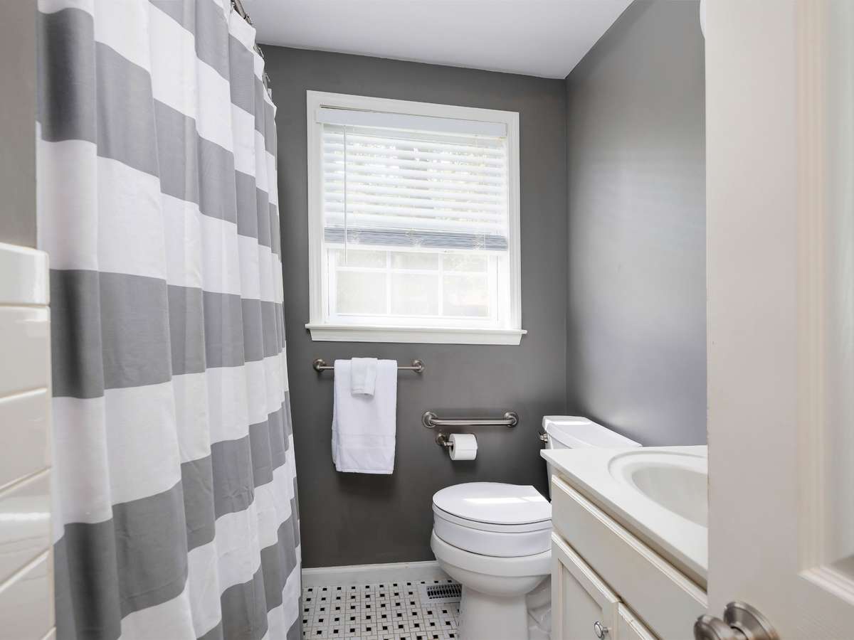 Hall Bathroom