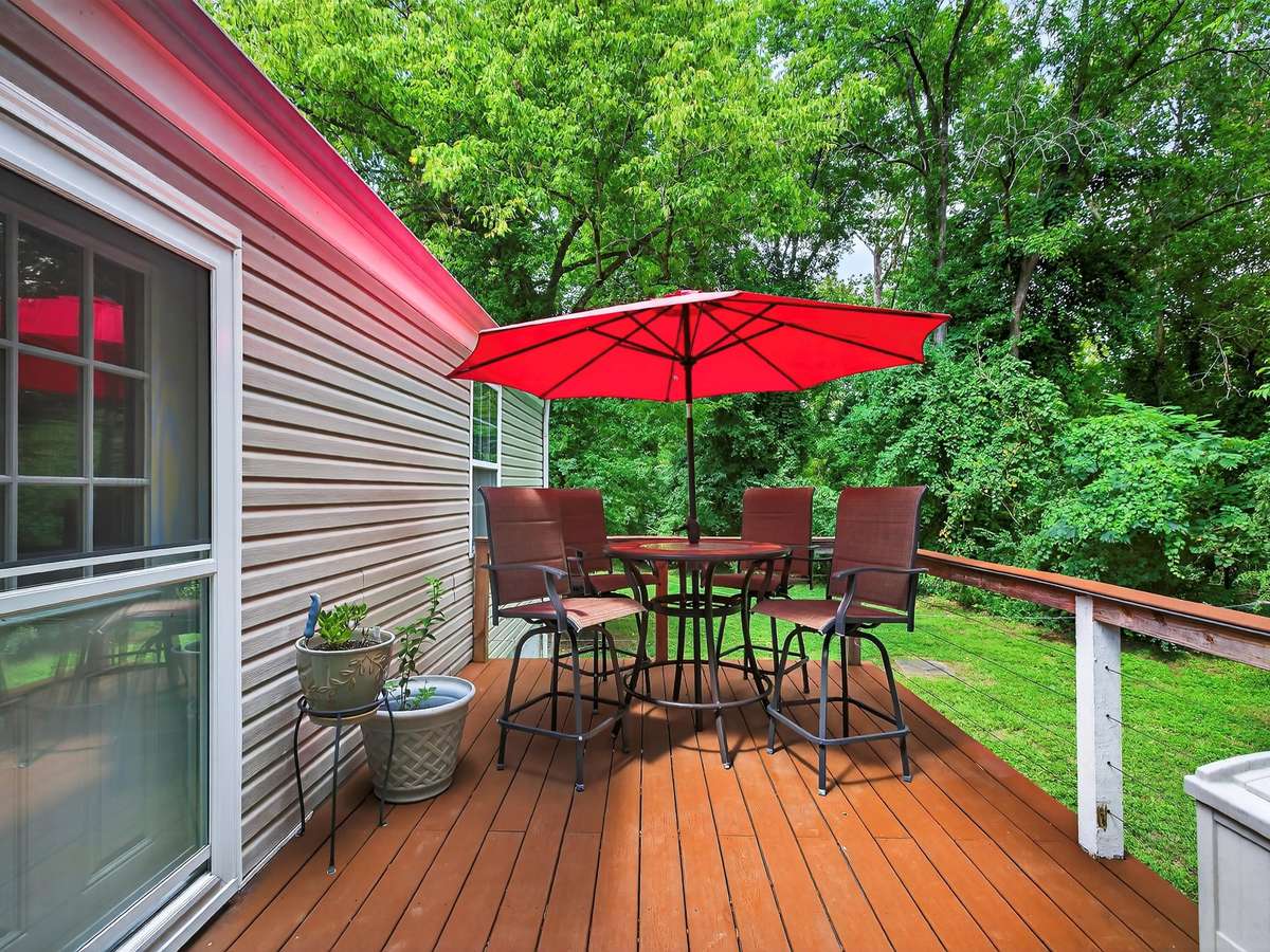 Large private deck.