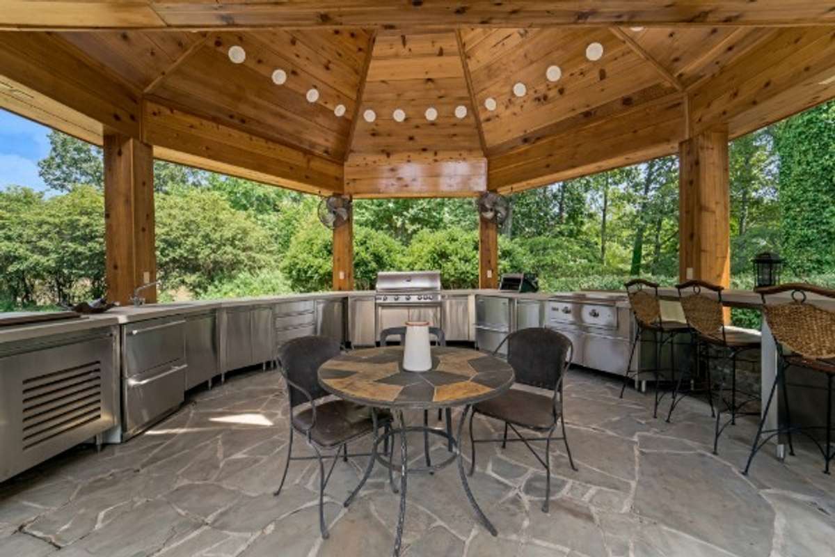 Outdoor pavillion has all you need to entertain