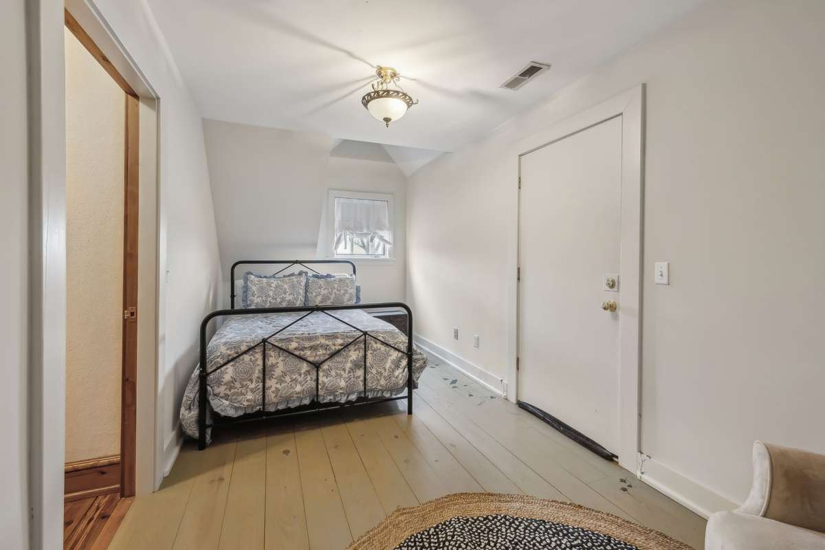 3rd Primary Suite Flex space currently used as extra kids room