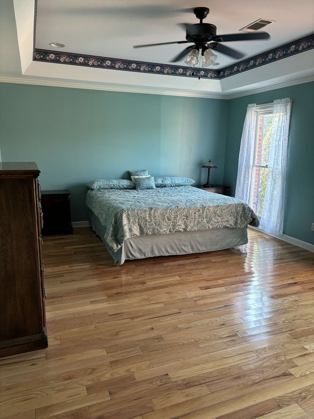 Your large primary bedroom has plenty of floor space for your furniture.