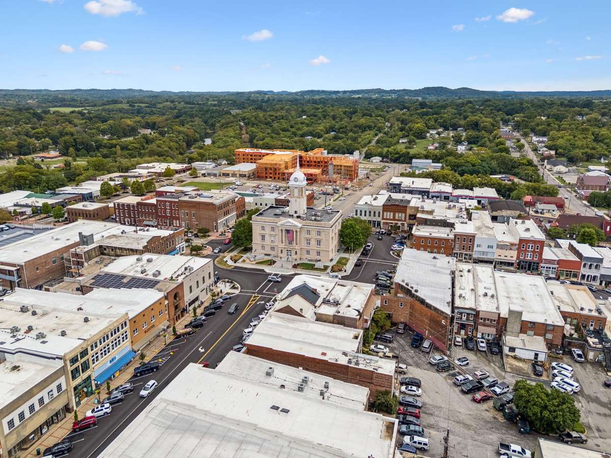 Downtown Columbia ~15 minutes away