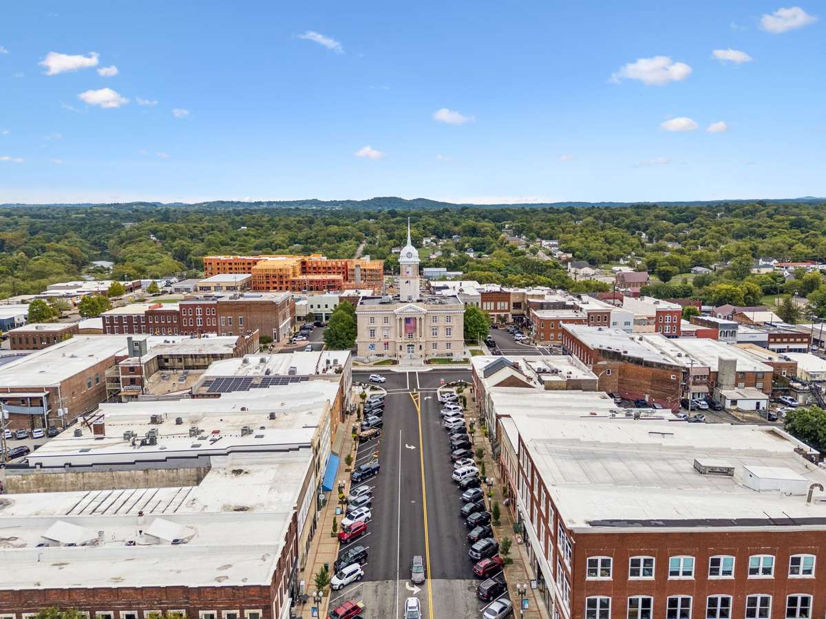 Downtown Columbia ~15 minutes away