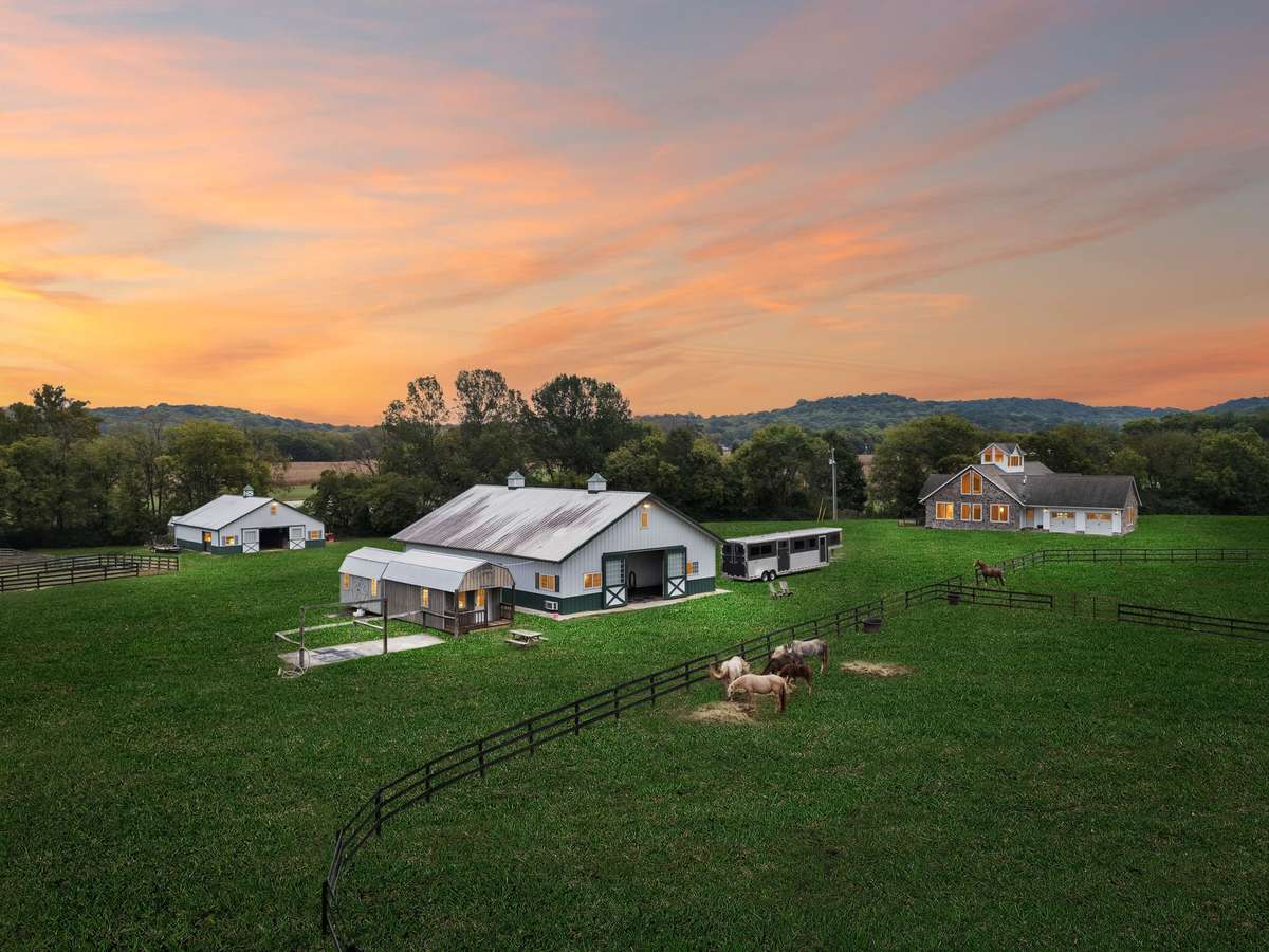 Morton Barn with it's own one bed septic and tac room, with extra large horse stalls