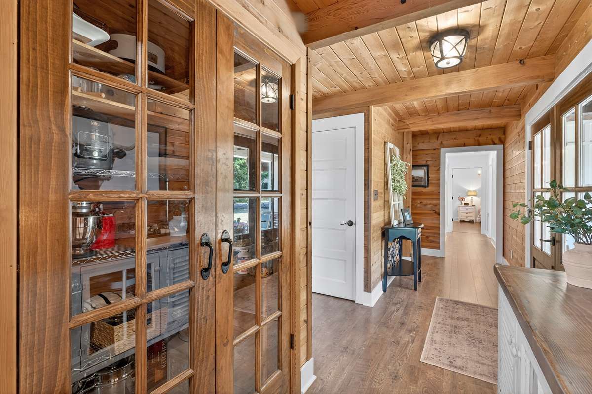 Appliance closet is perfect for all your kitchen accessories!