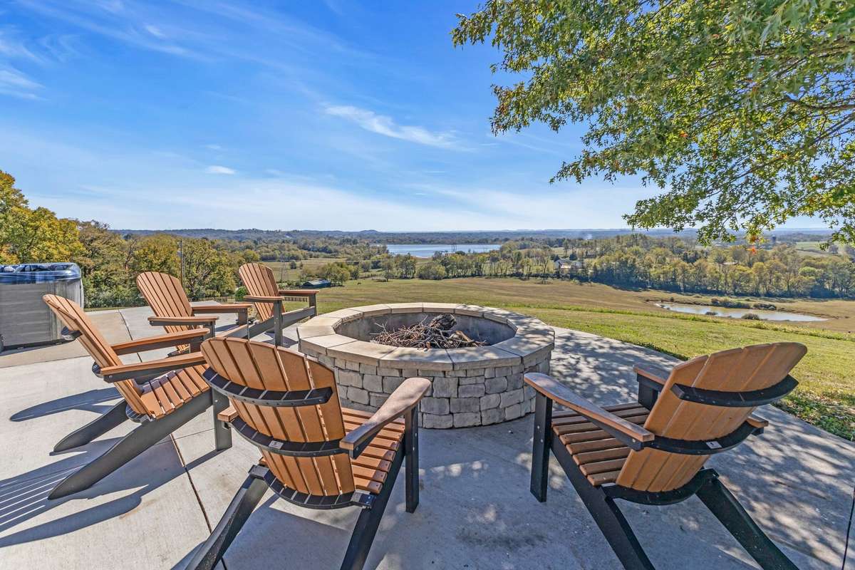 Enjoy the most breathtaking views that stretch for miles!