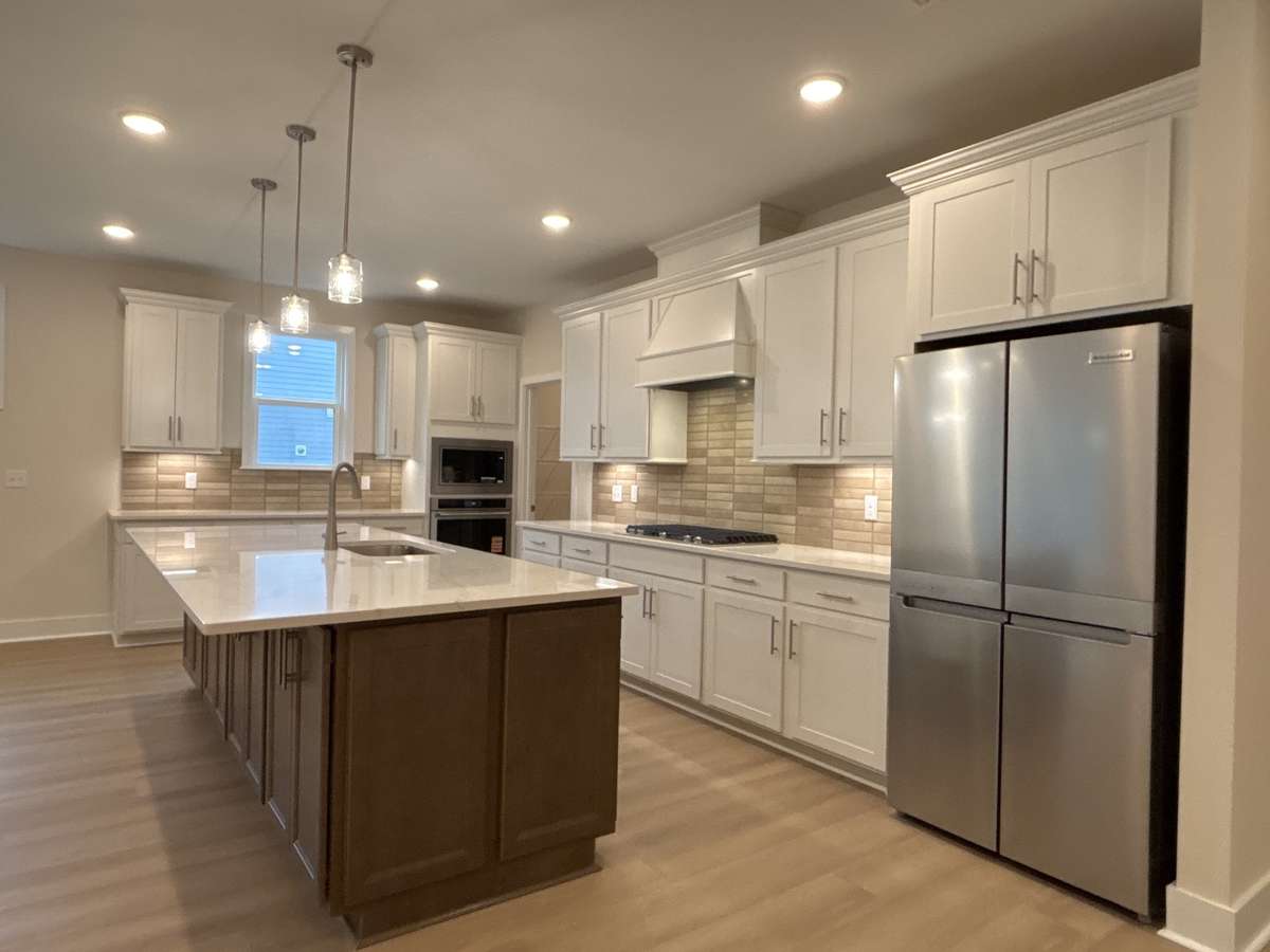 Actual Home--Fridge Included!