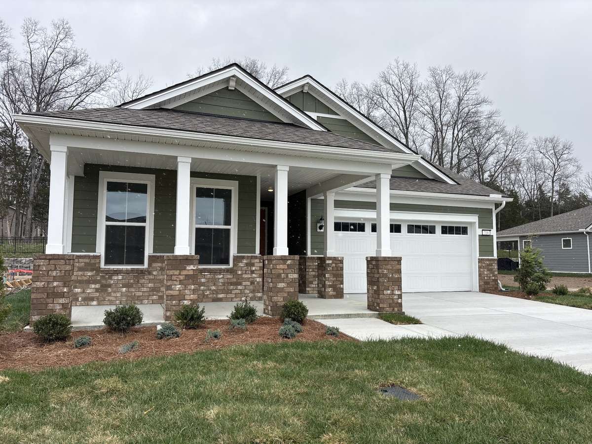 Actual Palmary Home - Full Porch!