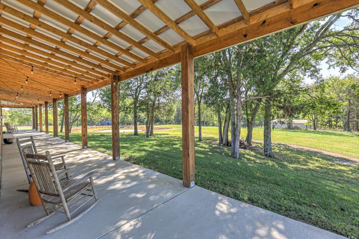 10' wide wrap around porch