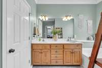 En suite with double vanity