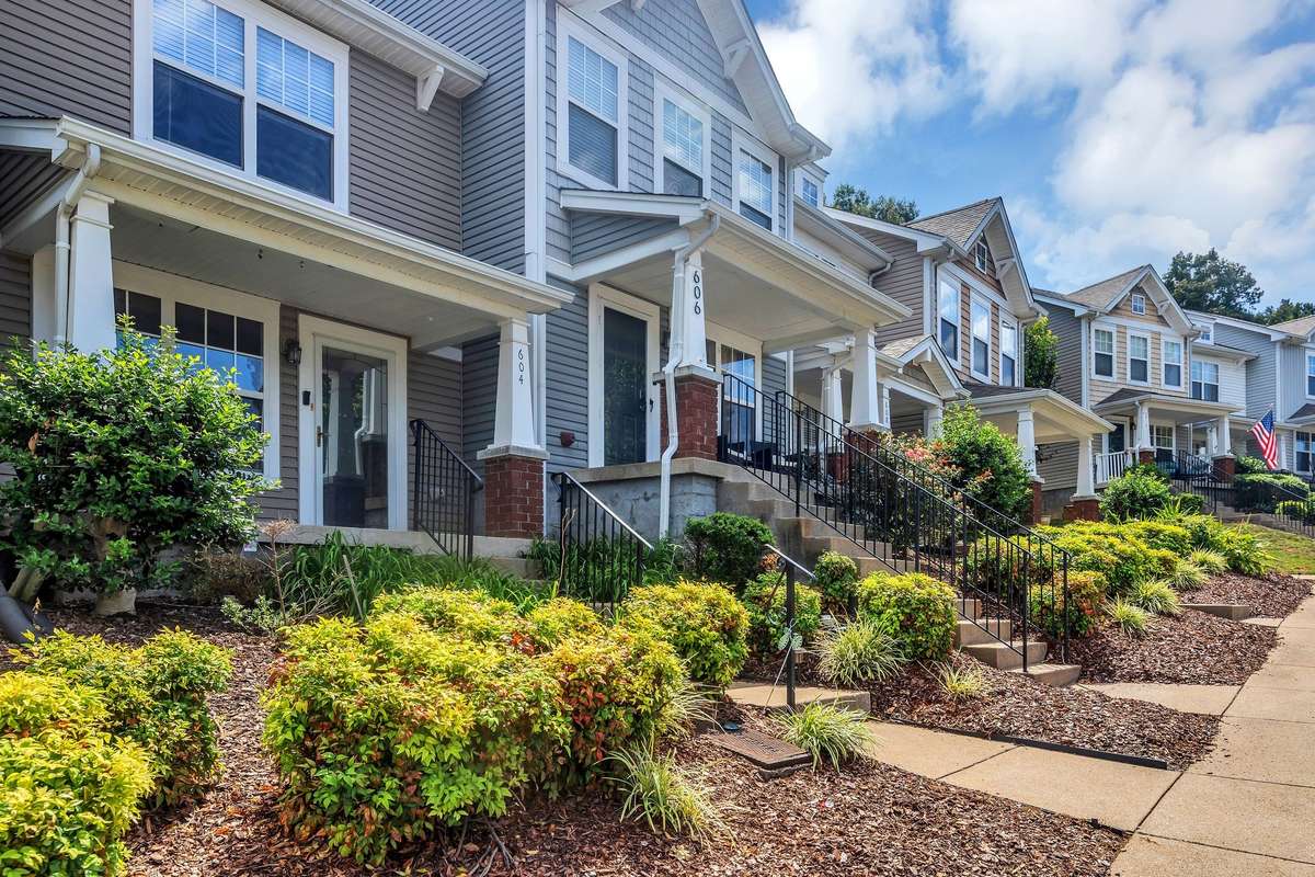 Gorgeous landscaping!