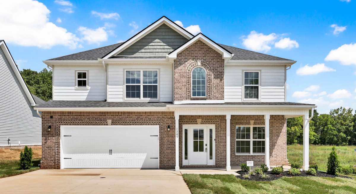 Sample photos of home plan ONLY. Finishes may vary.