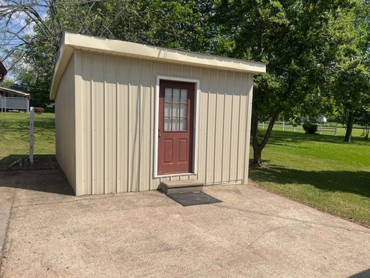 Shed