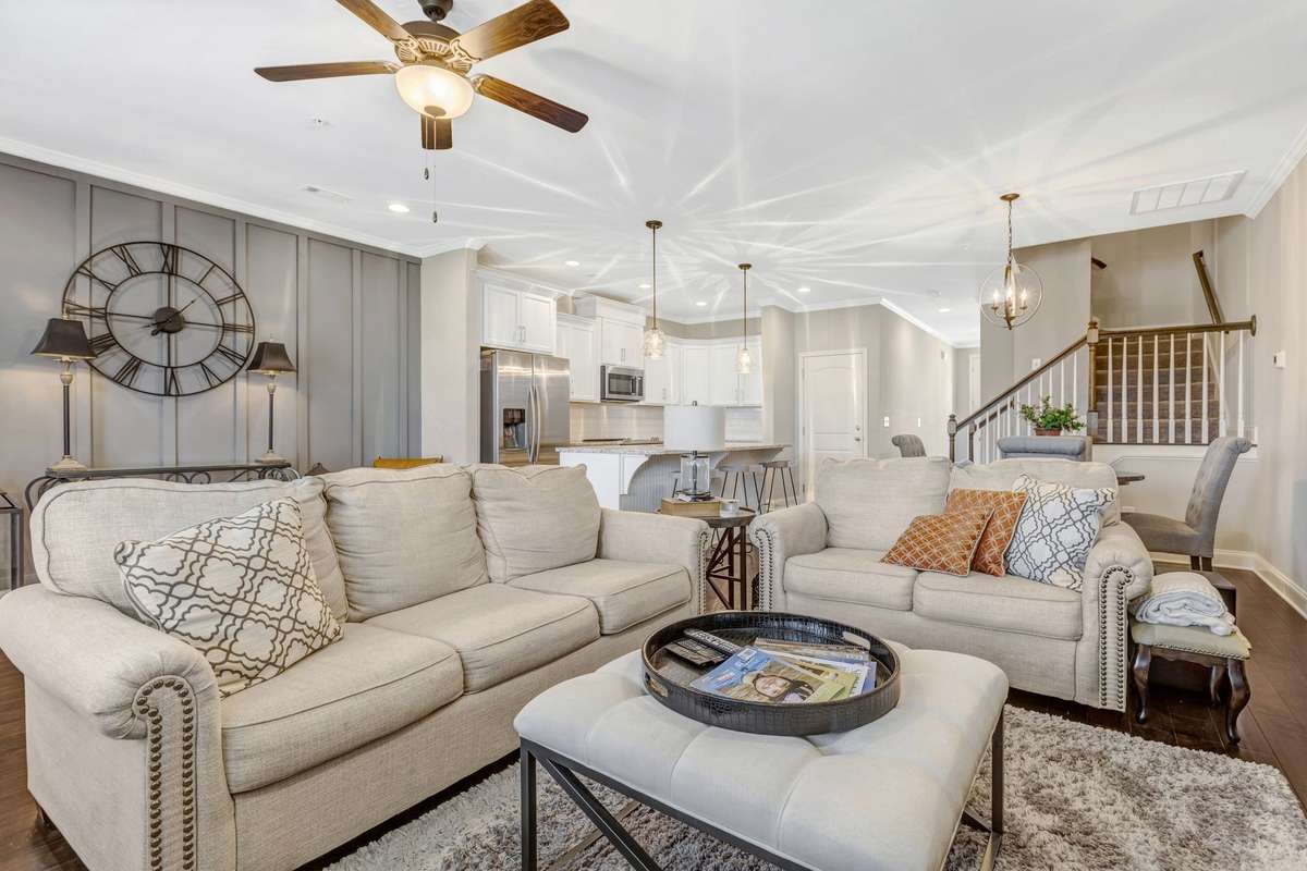 Plenty of room for furniture placement
