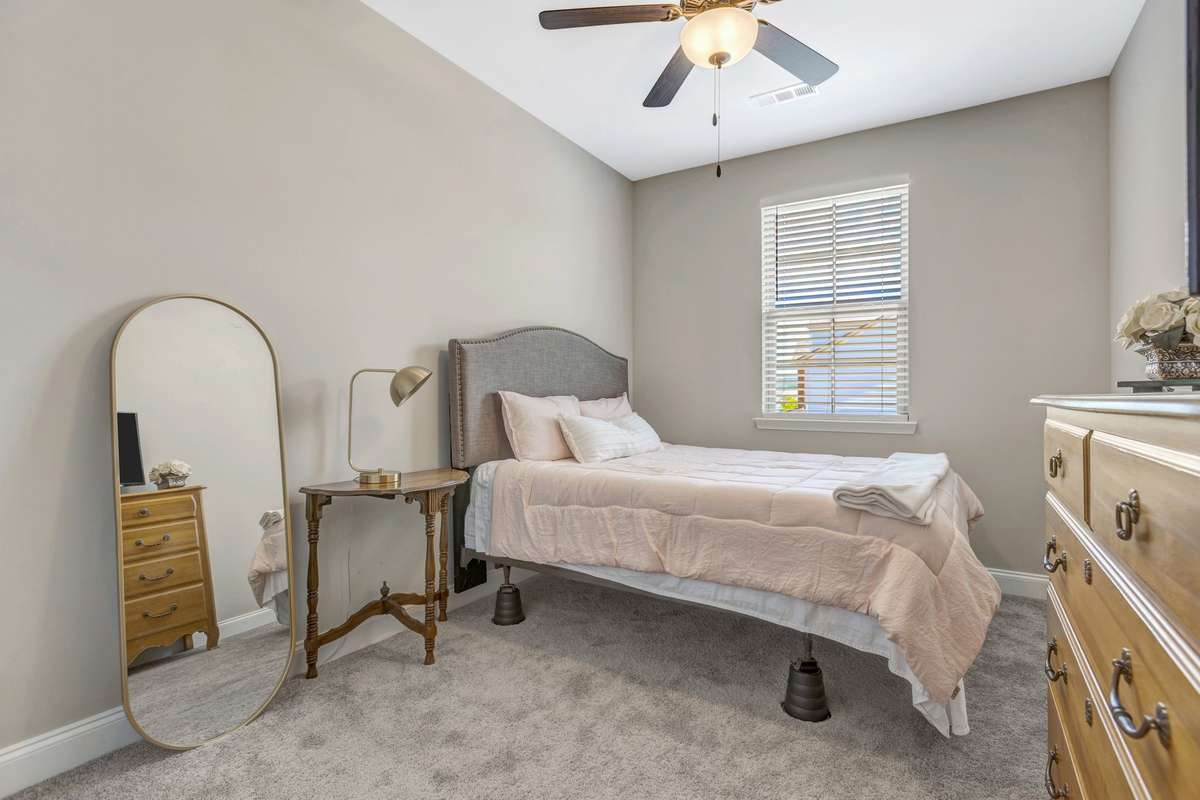Guest bedroom #2