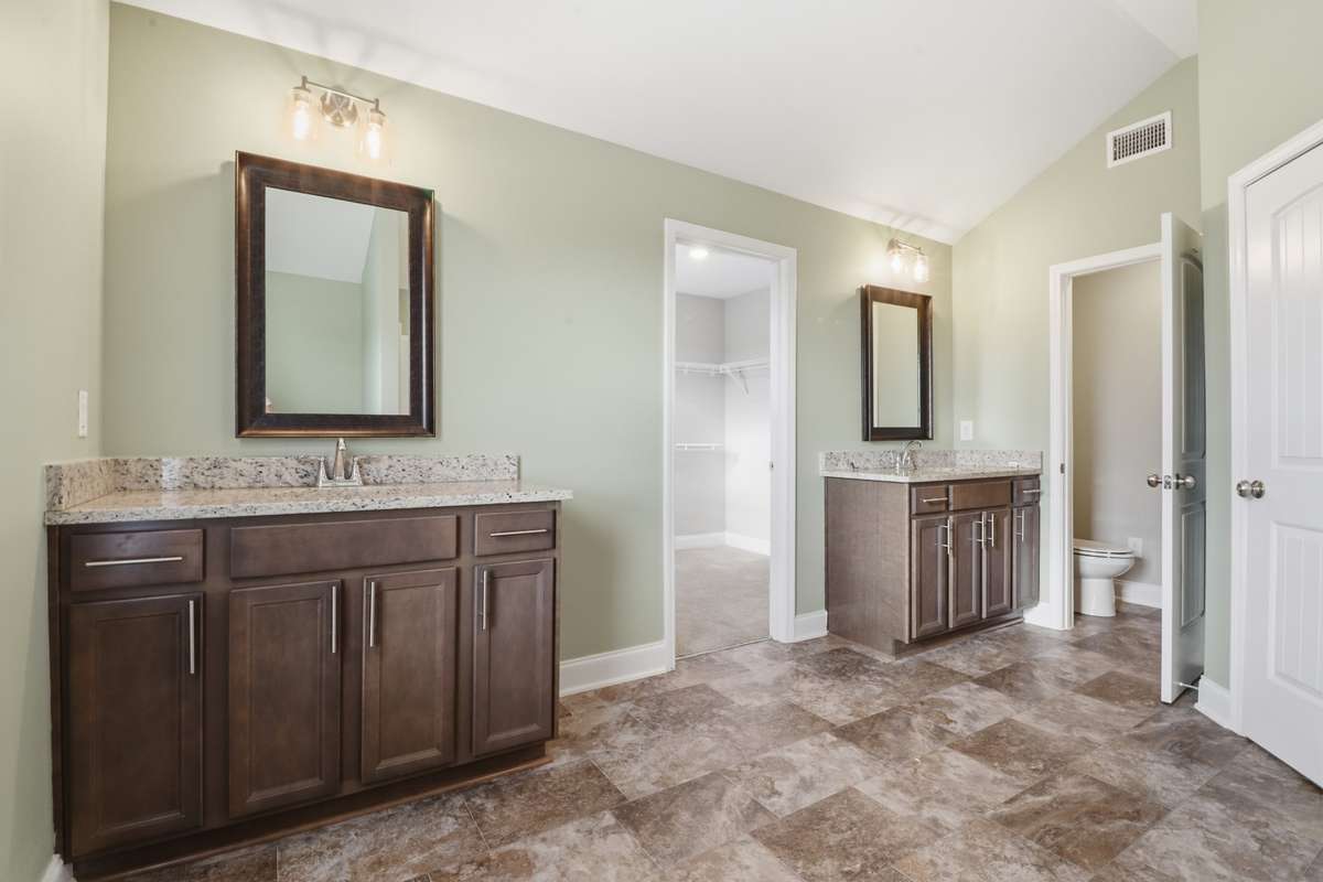 Primary bath