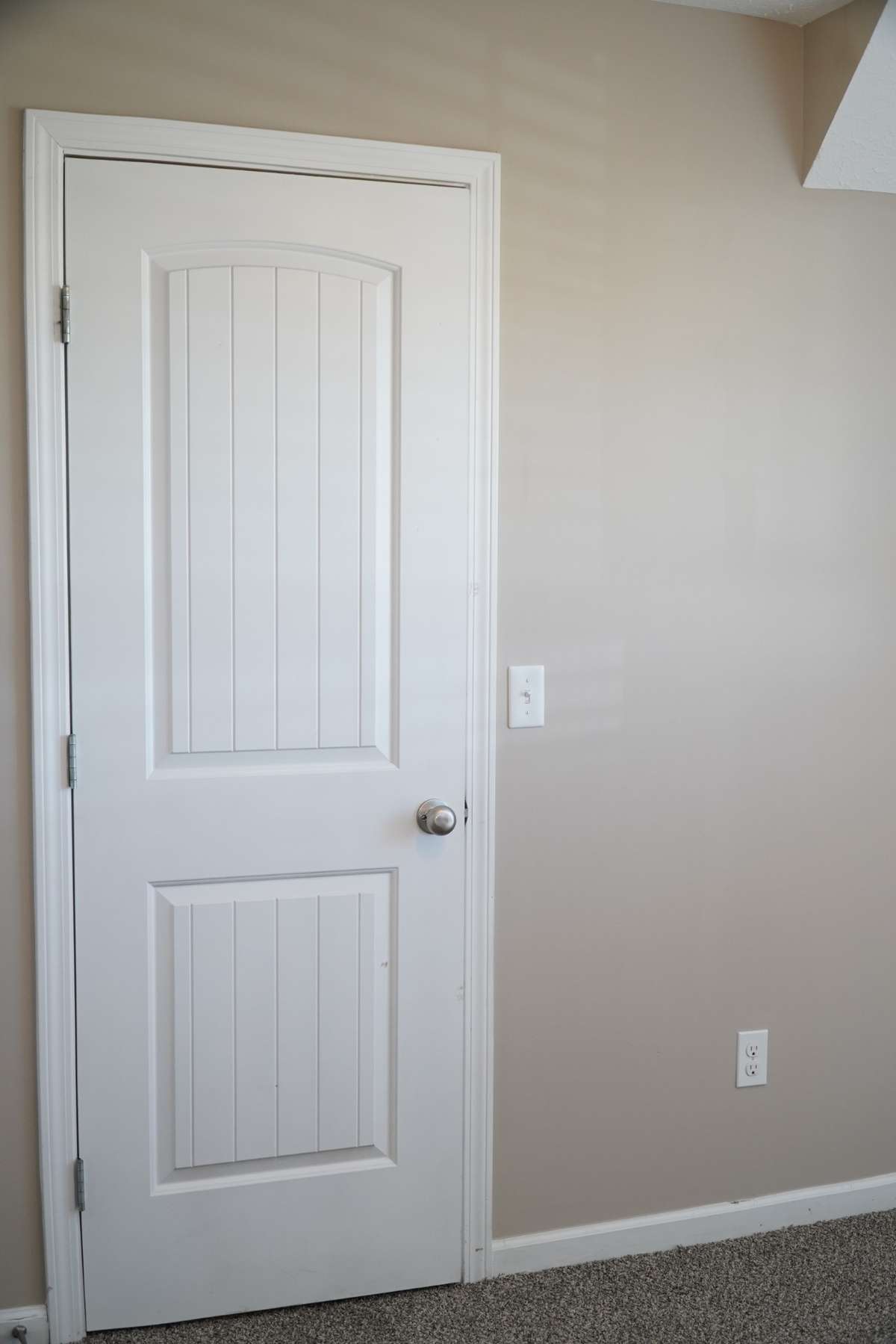Walk-in closet in the 2nd bedroom