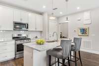 Pendant lighting for the island