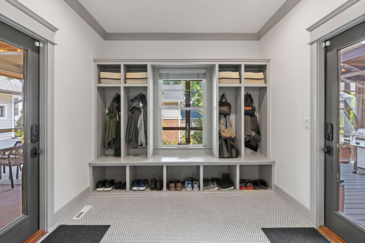 Custom drop zone-perfect for a couple or the whole family.