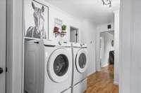 WASHER & DRYER REMAIN